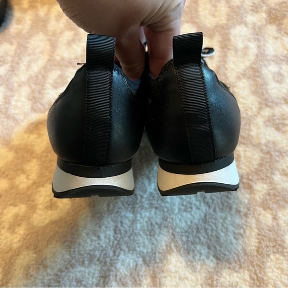 Women’s Steve Madden green camo antics lace up athletic sneakers size 6 - Picture 4 of 6